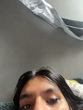 SaraAndrade  online show from March 13, 2026, 12:43 pm