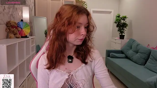 Snapshot of eva_aria chatting on June 12, 2026, 1:03 am eva aria online show from June 12, 2026, 1:03 am