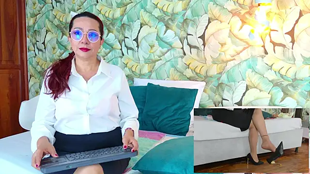 Madame Angelic 1 online show from July 10, 2026, 4:01 am