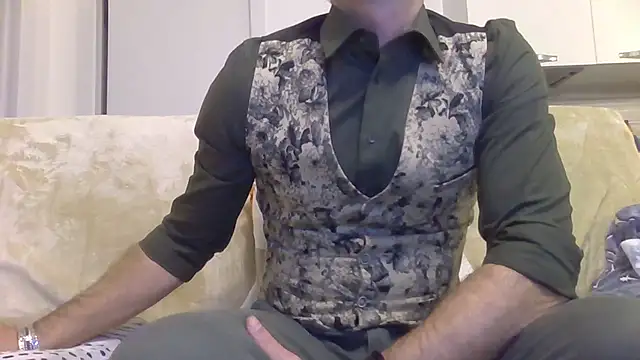 Eroshotlicker online show from February 19, 2026, 10:07 pm