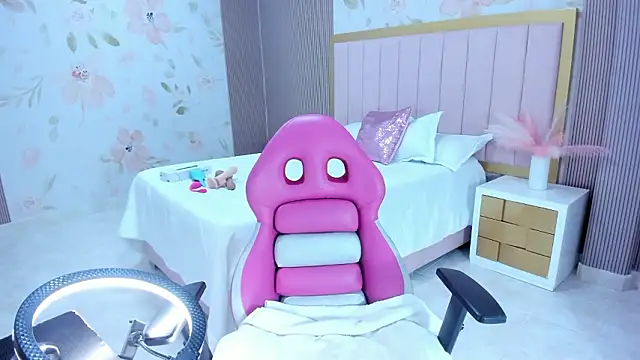 Snapshot of carol_69 chatting on March 19, 2026, 11:54 am carol 69 online show from March 19, 2026, 11:54 am