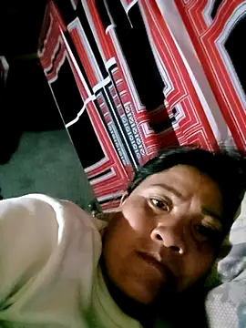 Snapshot of hey-bana chatting on December 1, 2025, 8:26 am hey-bana online show from December 1, 2025, 8:26 am