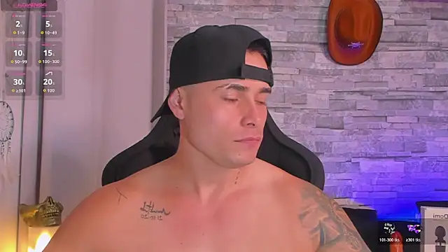 Snapshot of connorsmithvip chatting on December 1, 2025, 11:38 pm connorsmithvip online show from December 1, 2025, 11:38 pm