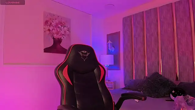 Snapshot of seexy_valen chatting on March 6, 2026, 4:07 am seexy valen online show from March 6, 2026, 4:07 am