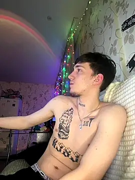 Snapshot of Rabizoon chatting on December 15, 2025, 6:36 pm Rabizoon online show from December 15, 2025, 6:36 pm