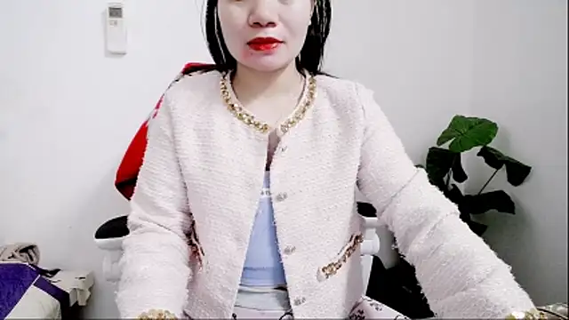 Snapshot of Lisa537- chatting on November 28, 2025, 12:55 am Lisa537- online show from November 28, 2025, 12:55 am