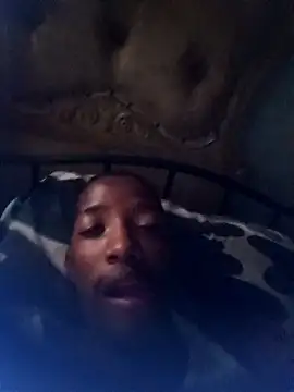 Snapshot of Cuteyuuboy2086 chatting on January 14, 2026, 8:07 am Cuteyuuboy2086 online show from January 14, 2026, 8:07 am