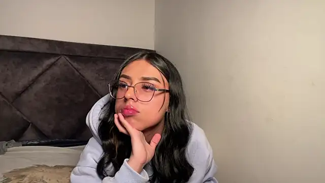 Nathalie spencer2 online show from January 12, 2026, 3:35 am