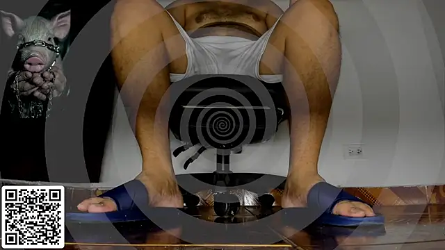 Snapshot of Alphacashmaster777 chatting on July 23, 2026, 4:25 pm Alphacashmaster777 online show from July 23, 2026, 4:25 pm