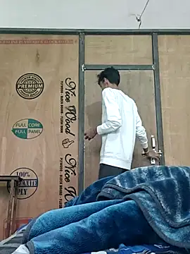 handsome boy07 online show from December 2, 2025, 8:27 am