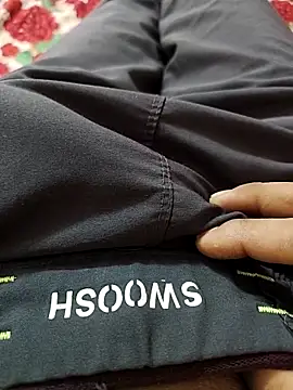 Snapshot of bigdick2299 chatting on December 14, 2025, 9:26 am bigdick2299 online show from December 14, 2025, 9:26 am