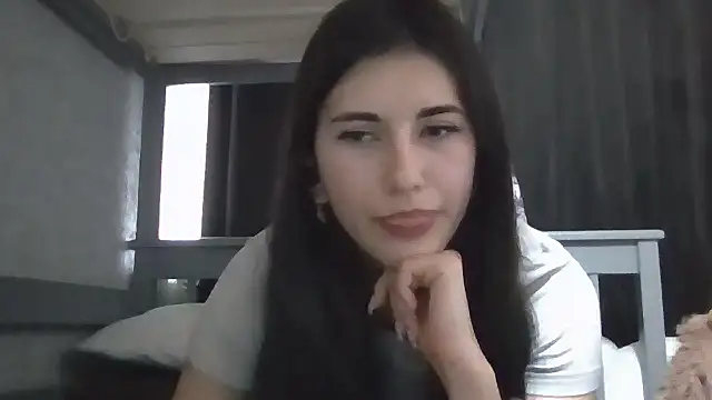 Snapshot of StarYeadon chatting on December 5, 2025, 8:13 am StarYeadon online show from December 5, 2025, 8:13 am