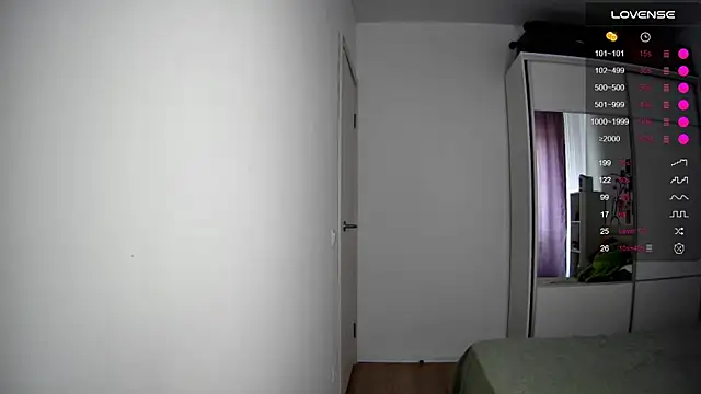 ArianeRandy online show from June 20, 2026, 3:06 pm