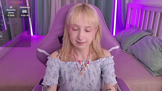  Babyface  online show from July 15, 2026, 1:07 pm