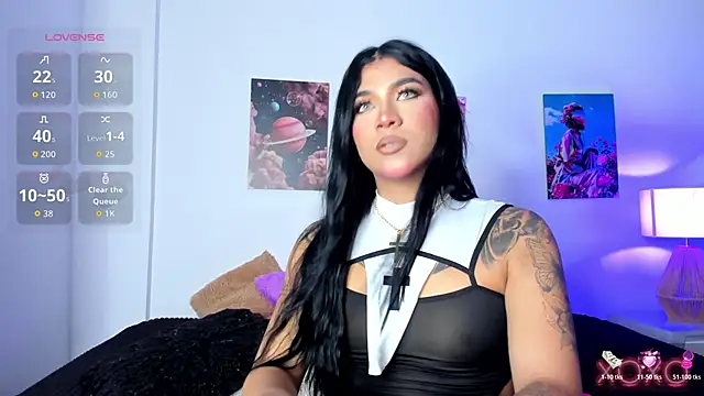 camila hott69  online show from March 11, 2026, 3:22 am