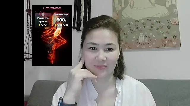 Snapshot of Nettie_Allie chatting on March 16, 2026, 10:19 am Nettie Allie online show from March 16, 2026, 10:19 am