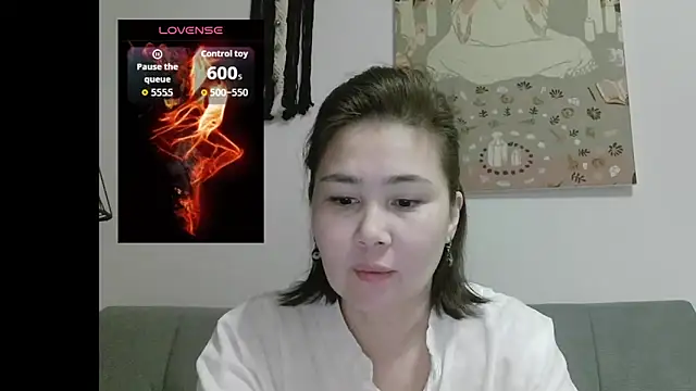 Snapshot of Nettie_Allie chatting on March 15, 2026, 7:43 pm Nettie Allie online show from March 15, 2026, 7:43 pm