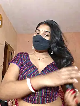 Snapshot of adite20 chatting on December 2, 2025, 5:31 am adite20 online show from December 2, 2025, 5:31 am