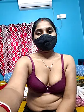 Snapshot of adite20 chatting on November 26, 2025, 10:37 am adite20 online show from November 26, 2025, 10:37 am