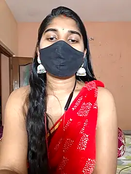 Snapshot of adite20 chatting on February 19, 2026, 6:10 am adite20 online show from February 19, 2026, 6:10 am