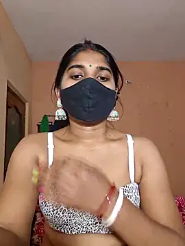 Snapshot of adite20 chatting on February 15, 2026, 5:52 am adite20 online show from February 15, 2026, 5:52 am