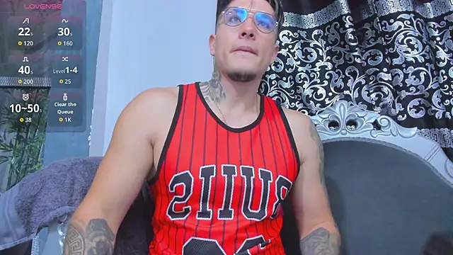 Snapshot of ArturFrostt chatting on December 3, 2025, 11:09 am ArturFrostt online show from December 3, 2025, 11:09 am