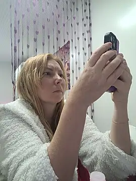 Snapshot of JenyJansy chatting on January 8, 2026, 9:54 pm JenyJansy online show from January 8, 2026, 9:54 pm