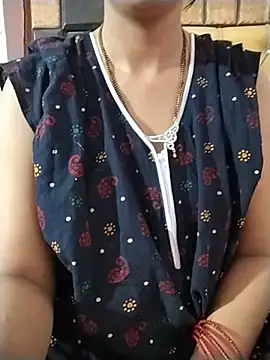 Snapshot of RASHMI_SHARMA9 chatting on May 16, 2026, 10:20 pm RASHMI SHARMA9 online show from May 16, 2026, 10:20 pm