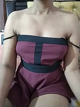 Snapshot of RASHMI_SHARMA9 chatting on June 20, 2026, 6:35 pm RASHMI SHARMA9 online show from June 20, 2026, 6:35 pm