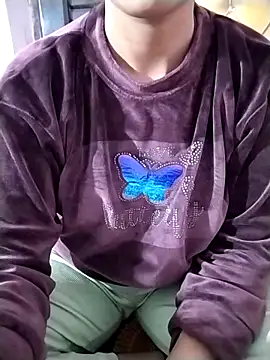 RASHMI SHARMA9 online show from February 12, 2026, 6:40 pm