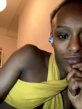 Snapshot of ___Hannah___ chatting on November 29, 2025, 5:40 am Hannah online show from November 29, 2025, 5:40 am