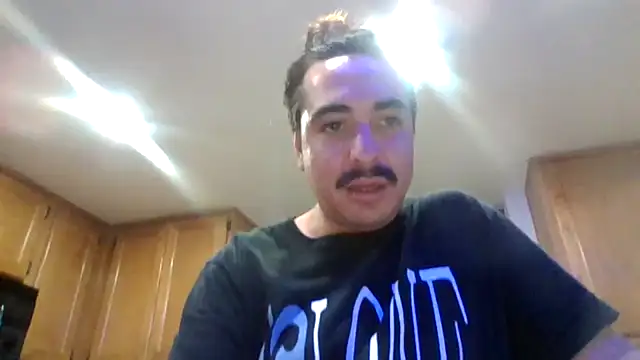 818horny online show from April 26, 2026, 6:32 am