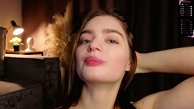 Sara Kinsly online show from December 14, 2025, 10:54 am