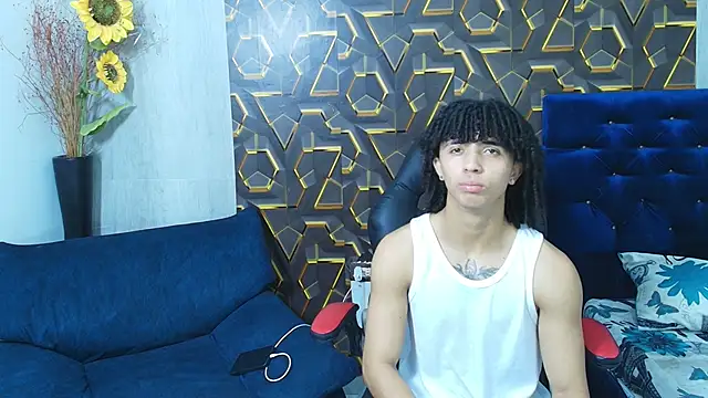 kim curlyy online show from April 24, 2026, 1:18 am