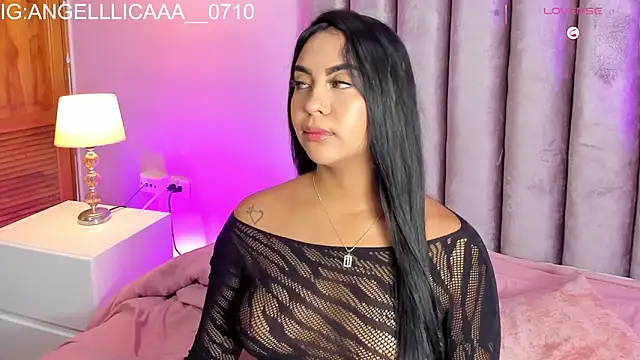 Little Angelica18 online show from February 13, 2026, 12:38 pm