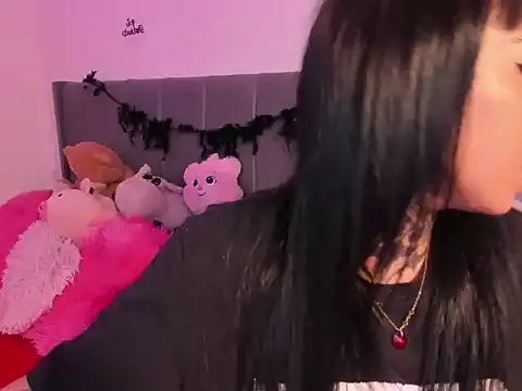 Snapshot of Dulce_mariiaa_ chatting on December 14, 2025, 2:51 am Dulce mariiaa online show from December 14, 2025, 2:51 am