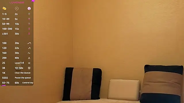 AlexaLurexx online show from February 5, 2026, 2:02 pm