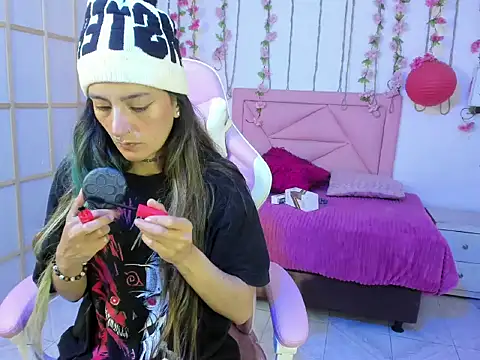 Dark Dominika online show from February 5, 2026, 1:29 pm