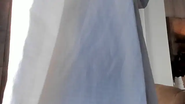 Snapshot of GenesisJordan chatting on March 18, 2026, 9:04 pm GenesisJordan online show from March 18, 2026, 9:04 pm