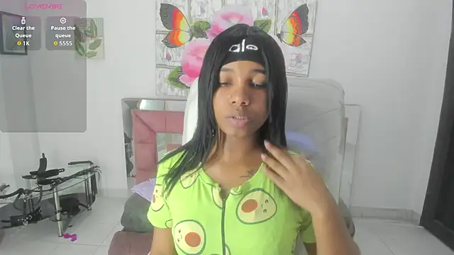 Snapshot of miiyaako_ds chatting on December 4, 2025, 9:14 pm miiyaako ds online show from December 4, 2025, 9:14 pm