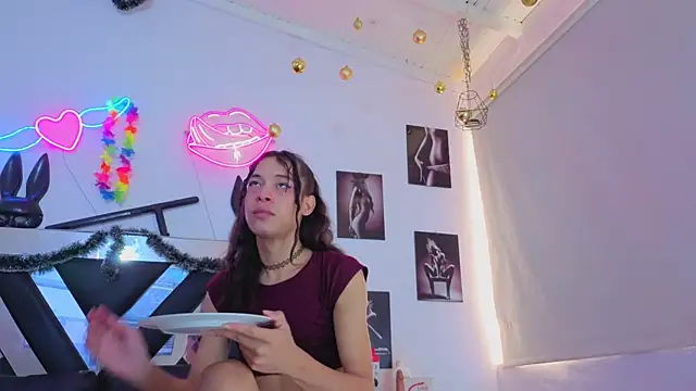 Snapshot of karla_slut_dirty chatting on July 11, 2026, 12:05 pm karla slut dirty online show from July 11, 2026, 12:05 pm