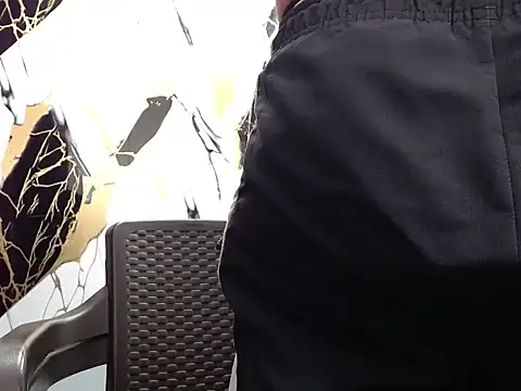 simonm667 online show from January 14, 2026, 8:23 pm