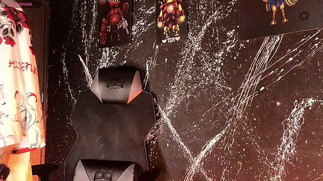 Snapshot of Paulo_527 chatting on December 5, 2025, 5:17 am Paulo 527 online show from December 5, 2025, 5:17 am