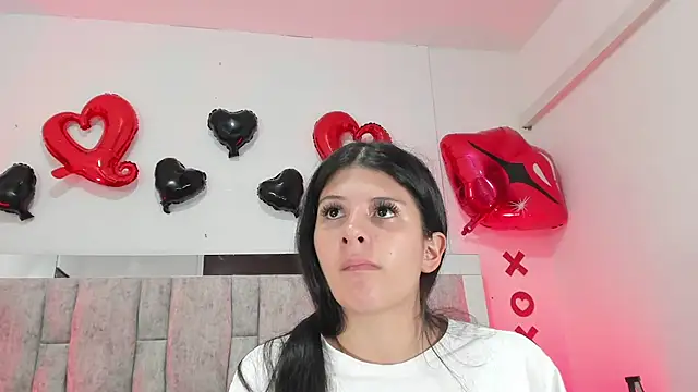 Snapshot of ZafiraNavarro chatting on February 15, 2026, 11:58 pm ZafiraNavarro online show from February 15, 2026, 11:58 pm