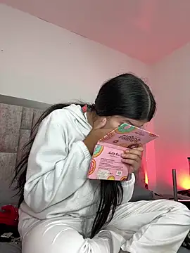 Snapshot of ZafiraNavarro chatting on March 13, 2026, 6:13 pm ZafiraNavarro online show from March 13, 2026, 6:13 pm