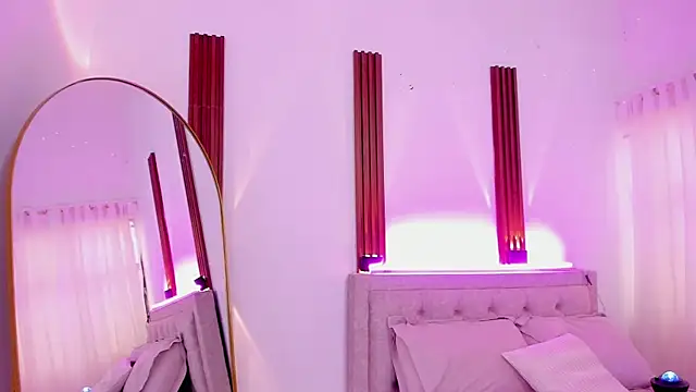 Snapshot of DakottaBluu chatting on December 4, 2025, 7:46 pm DakottaBluu online show from December 4, 2025, 7:46 pm