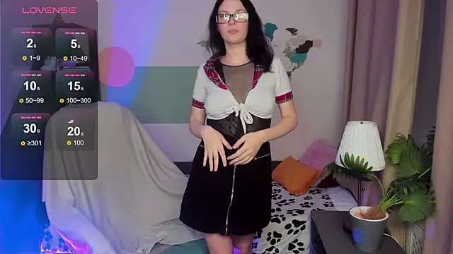 Snapshot of Lisa_Nerdy chatting on November 29, 2025, 5:46 pm Lisa Nerdy online show from November 29, 2025, 5:46 pm