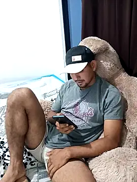 Snapshot of Meretrix_XXX chatting on December 2, 2025, 4:25 am Meretrix XXX online show from December 2, 2025, 4:25 am