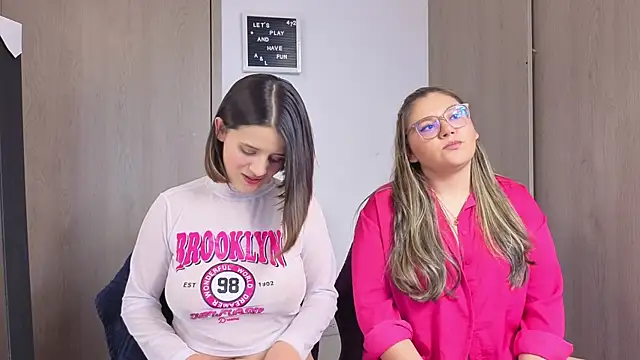 ArianaBlak  online show from March 31, 2026, 7:27 pm