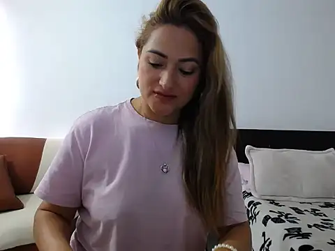 Snapshot of ximenaxcite19 chatting on December 4, 2025, 1:21 pm ximenaxcite19 online show from December 4, 2025, 1:21 pm